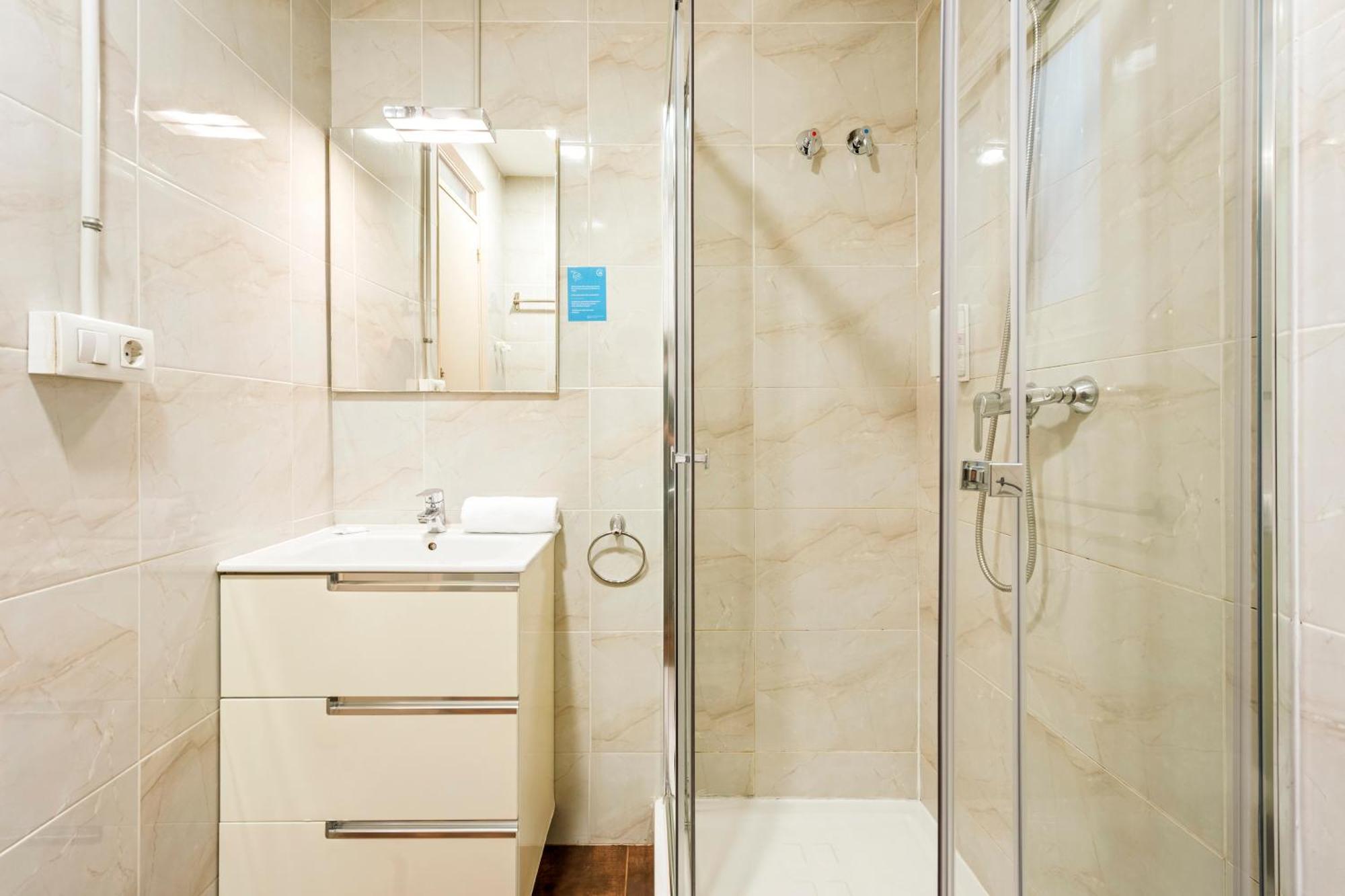 Ab Vila I Vila Apartments Барселона Екстер'єр фото