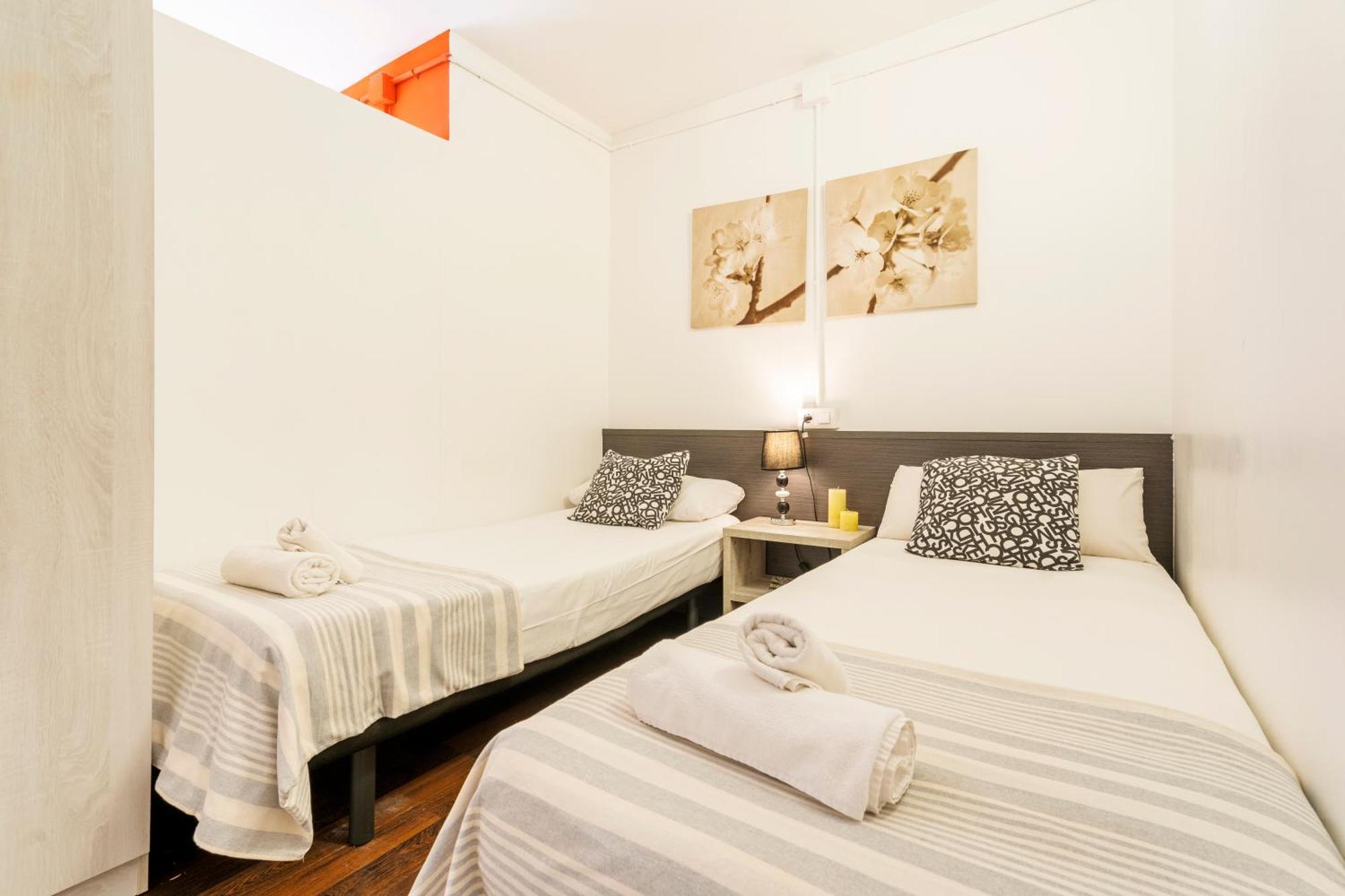 Ab Vila I Vila Apartments Барселона Екстер'єр фото
